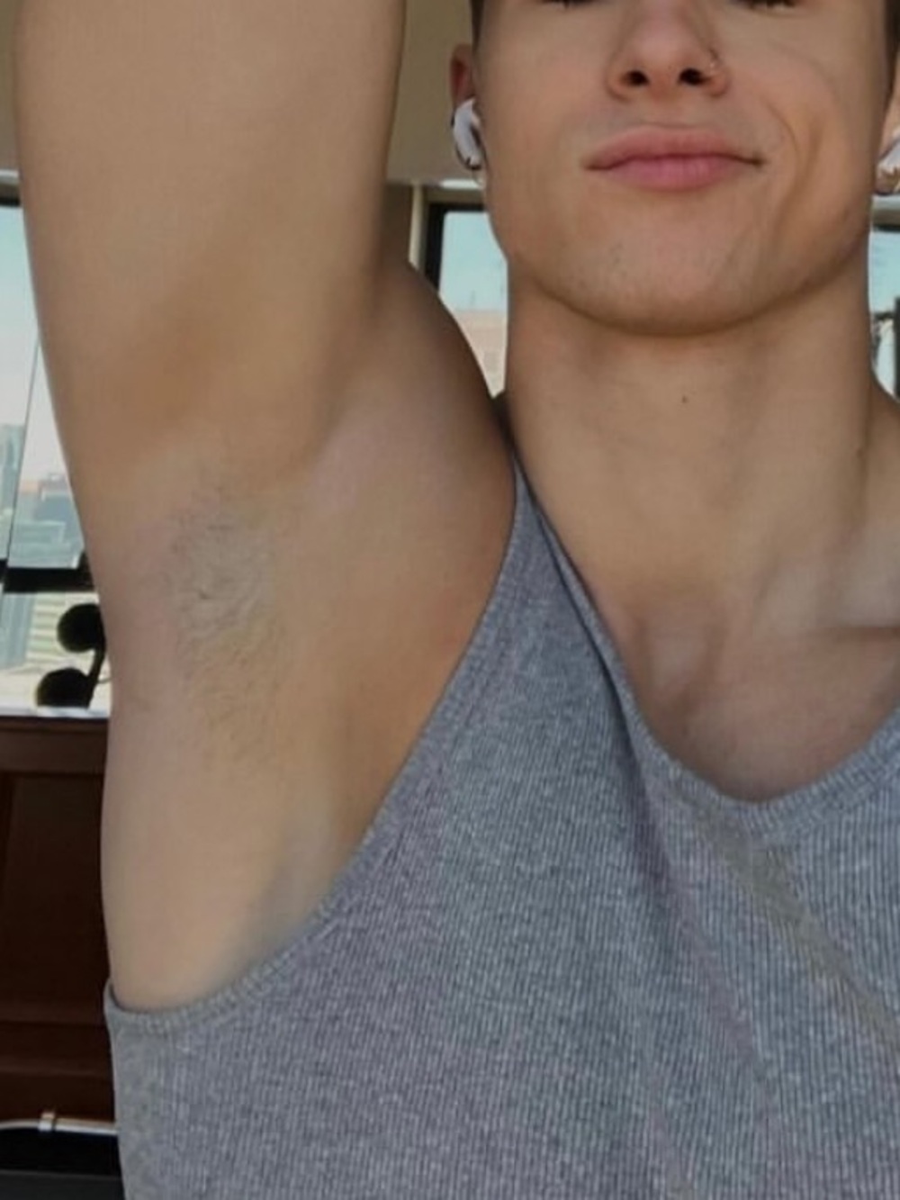 LEVI’S MEN WIFE BEATER SHIRT Classic Gray Ribbed Tank Top - Picture 2 of 3
